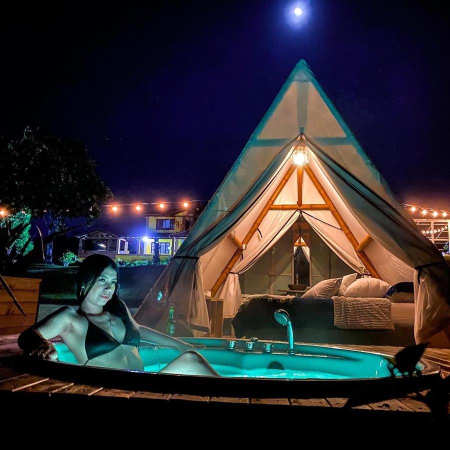 Aw Guatape Glamping Resort Ngoại thất bức ảnh