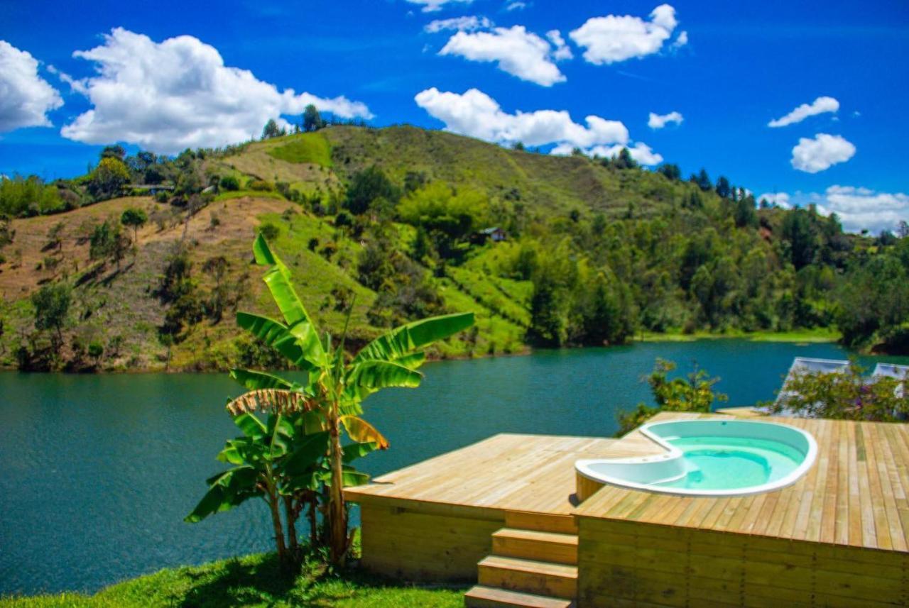 Aw Guatape Glamping Resort Ngoại thất bức ảnh