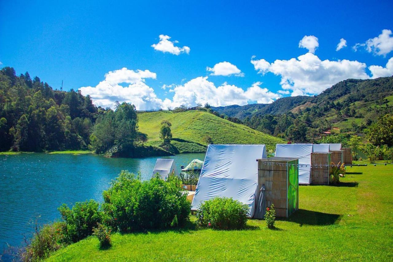 Aw Guatape Glamping Resort Ngoại thất bức ảnh